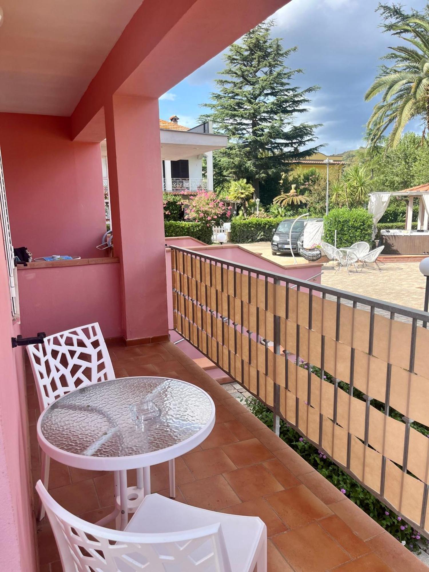 Hotel Villa Rosa Porto Azzurro Dış mekan fotoğraf