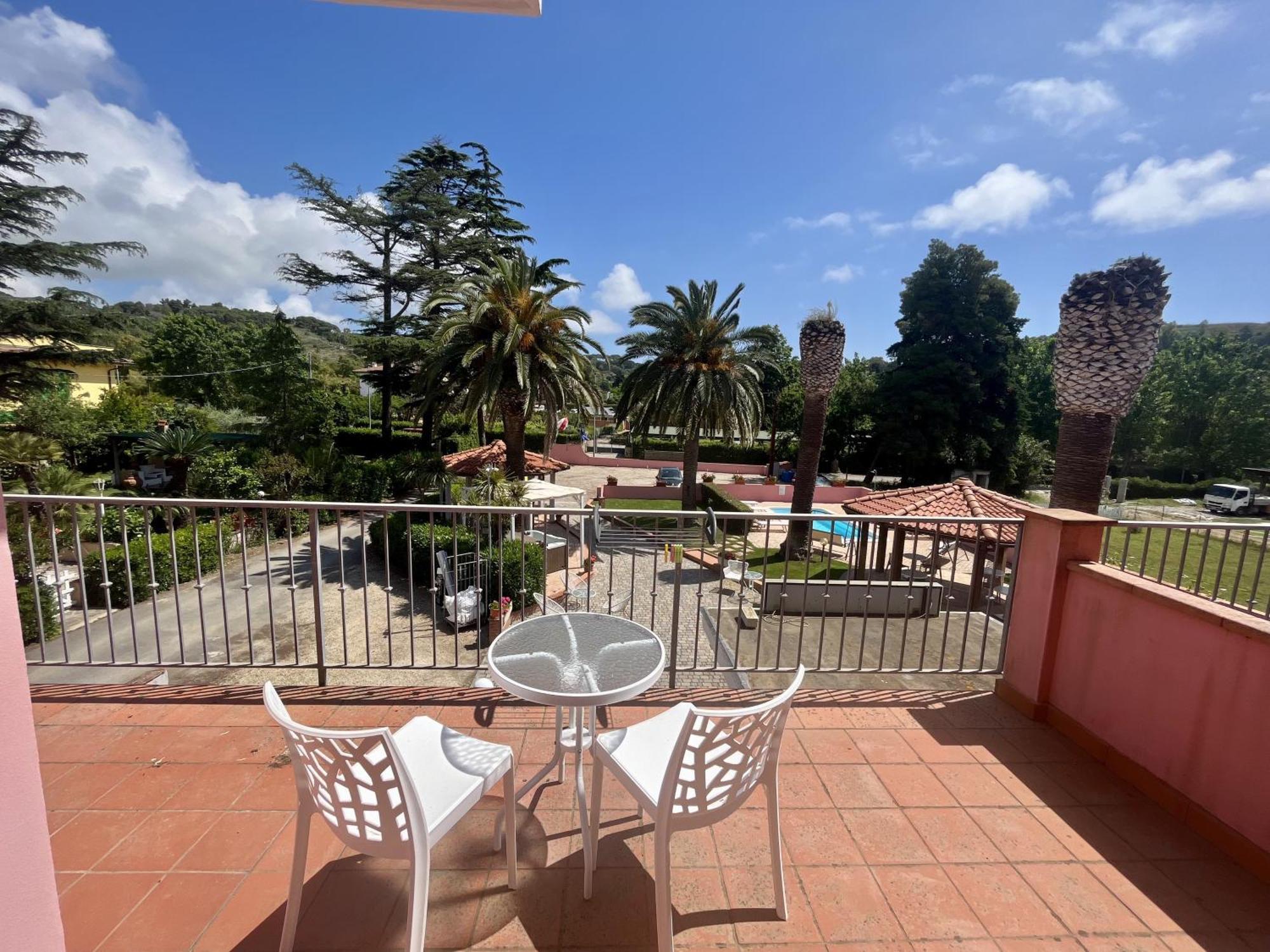 Hotel Villa Rosa Porto Azzurro Dış mekan fotoğraf